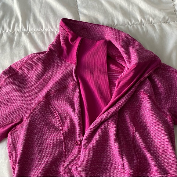 Lululemon Mini Check Pique Raspberry Base Runner Half Zip Jacket - Picture 10 of 12